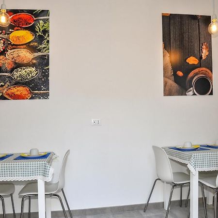 Bed and Breakfast Casa Lele Ното Экстерьер фото
