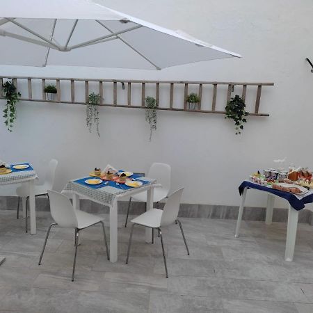Bed and Breakfast Casa Lele Ното Экстерьер фото