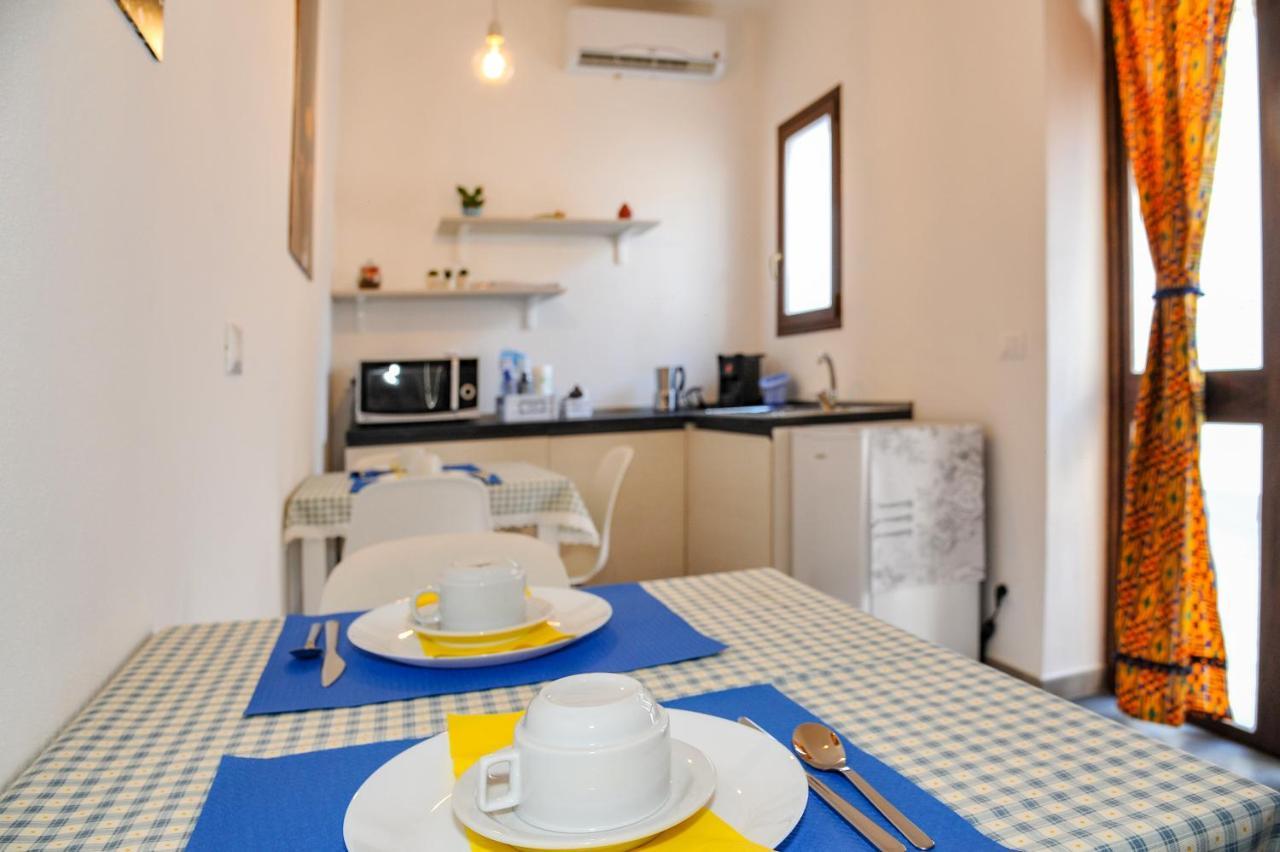 Bed and Breakfast Casa Lele Ното Экстерьер фото