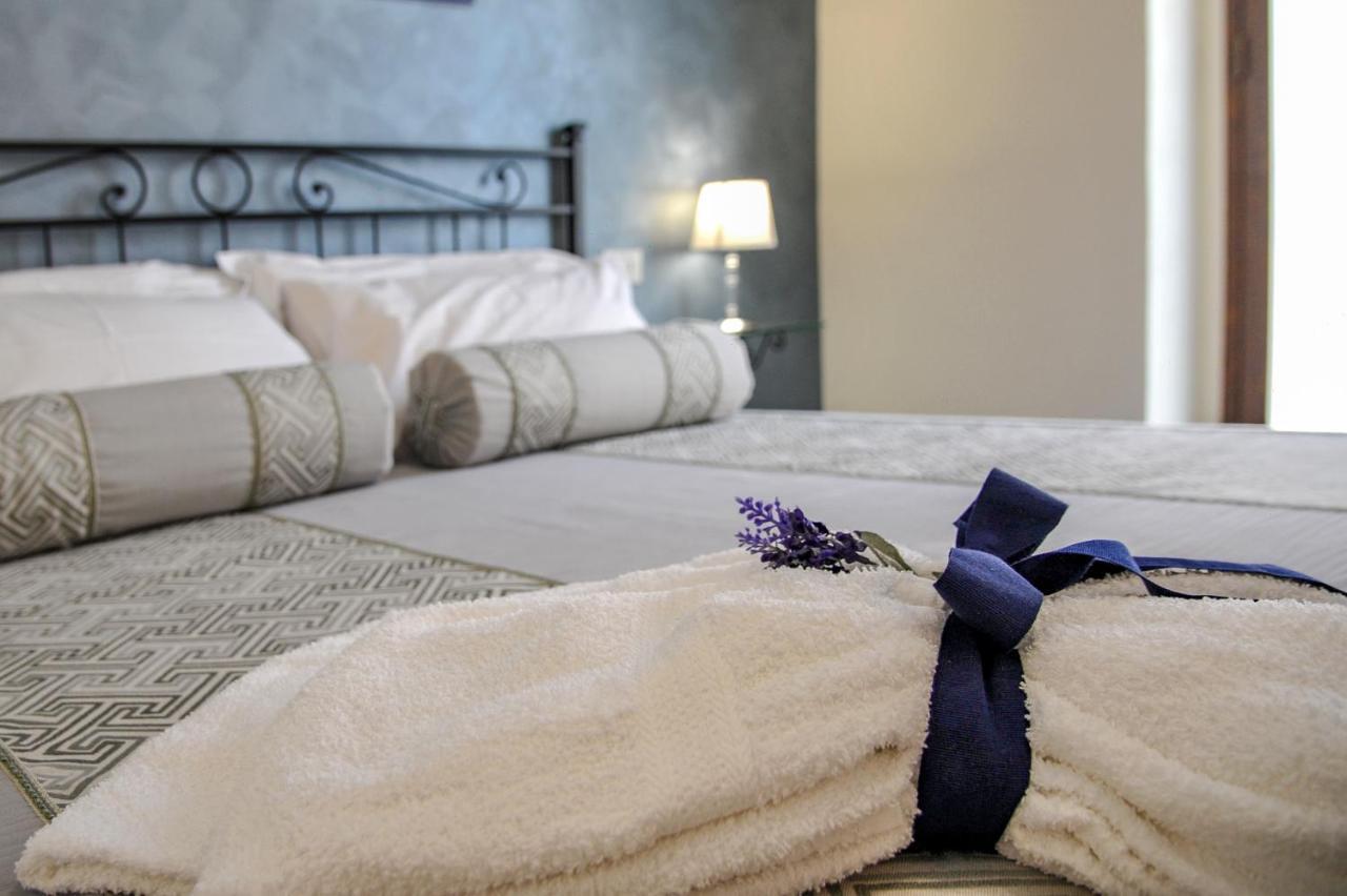 Bed and Breakfast Casa Lele Ното Экстерьер фото